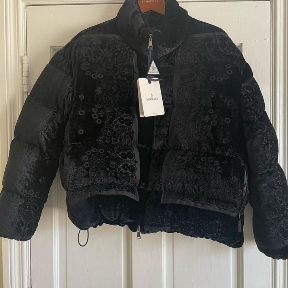 Moncler Labbe Giubbotto Velvet Quilted Puffer Jacket Size 5 NWT - Picture 2 of 5